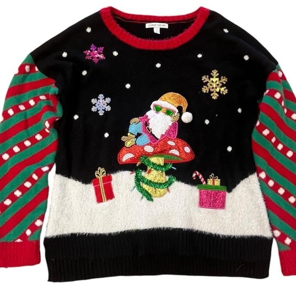 Ugly Christmas sweater with a cool Santa Claus design. #uglesweater #chr… - Picture 1 of 7